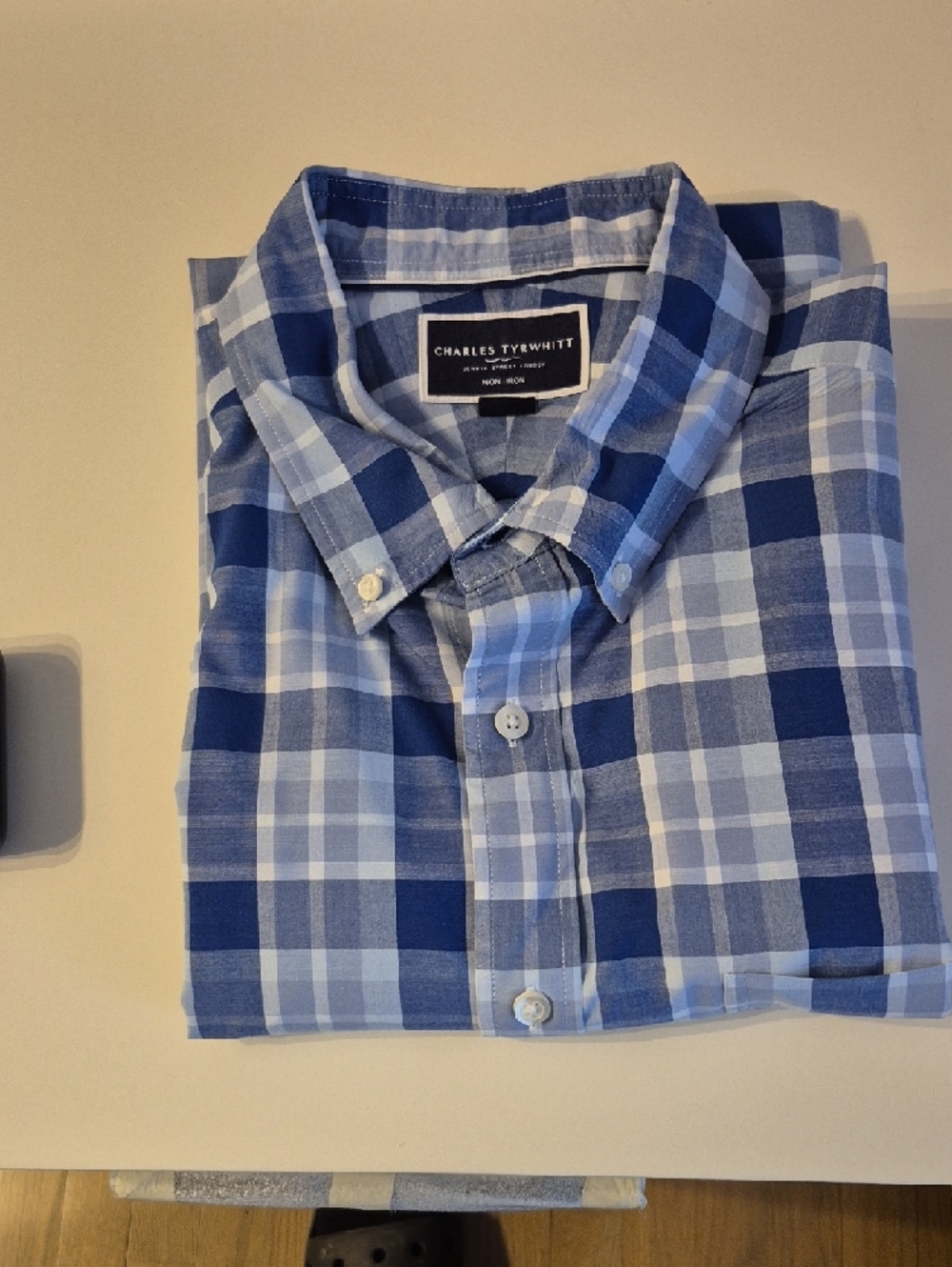 Charles Tyrwhitt Light and Dark Blue Plaid Button-Down Shirt - SLIM FIT - XL